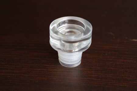 Пластиковая пробка с полимерной прокладкой