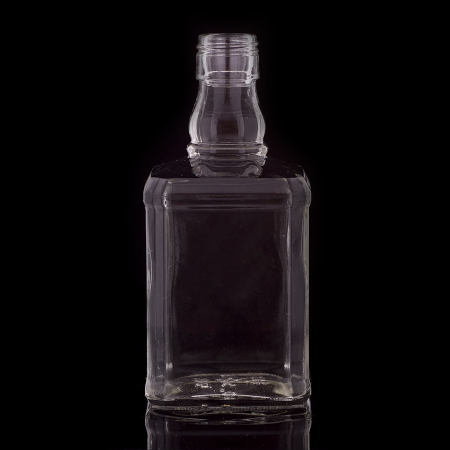 Бутылка В31-3-500 Виски Квадрат
