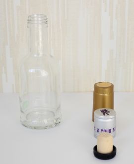 Бутылка стеклянная для масла 200 мл Дора с винтовой и корковой  пробкой